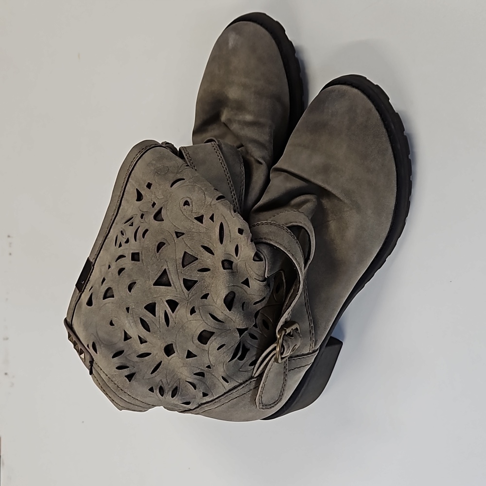 Roxy women size 8 boots